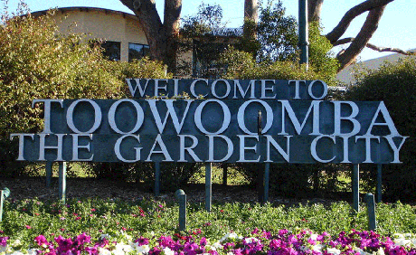 toowoomba welcome sign